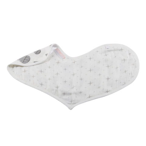 Traveler Bamboo Heart Bibs - Set of 2